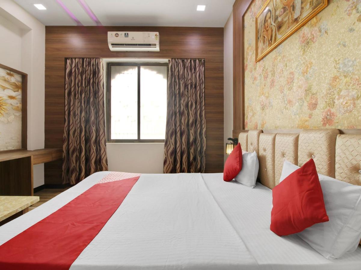 Oyo 74578 Hotel Al-Diyafa Haidarábád Kültér fotó